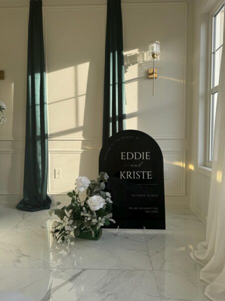 Capella I– 3D Acrylic Wedding Welcome Sign